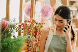 Read more about the article 來電答鈴是什麼?電話中的必備神器，你知道幾個驚人的事實？